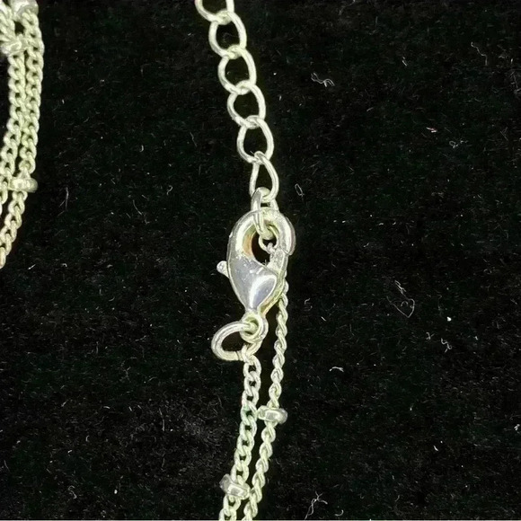 Silver Chain Necklace w/Denim-blue Stone - Picture 3 of 4